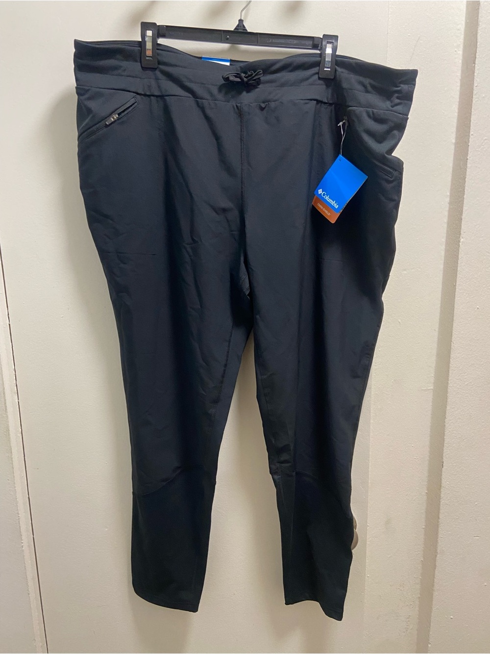 Columbia Black Athletic Jogger Pants